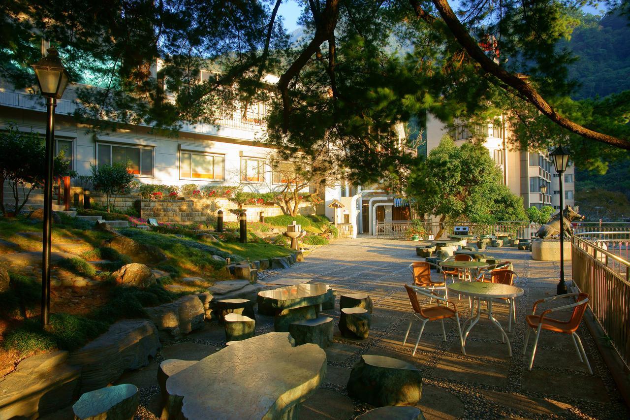 Utopia Holiday Hotel Хепін Екстер'єр фото
